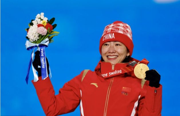 巨ru麻麻老师奶水